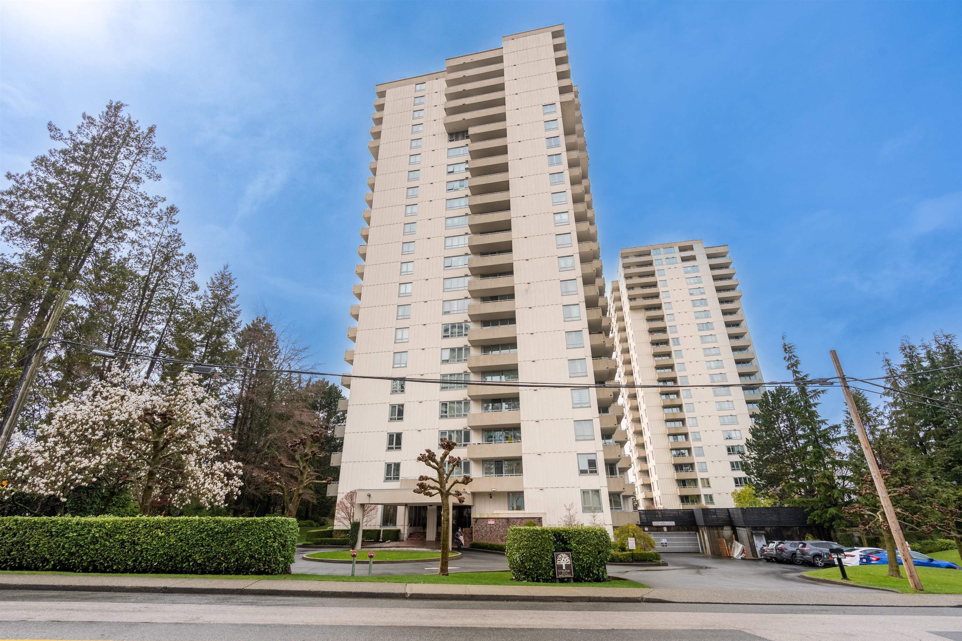 Just sold a property at 805 5645 BARKER AVE in Burnaby