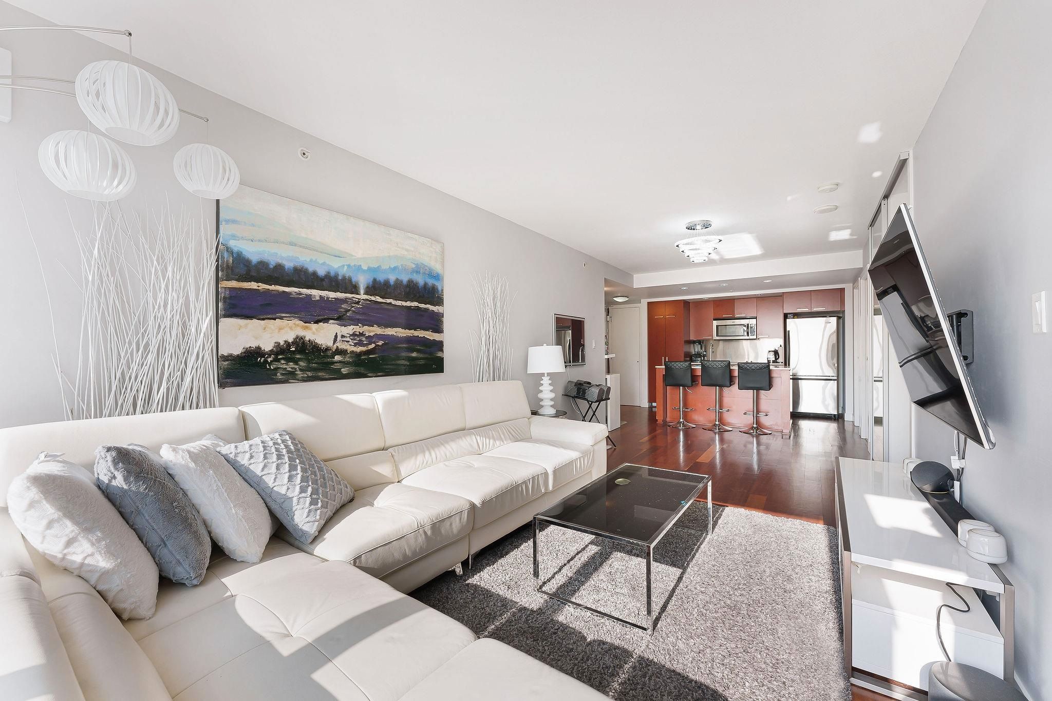 New Listing in Downtown VW, Vancouver West